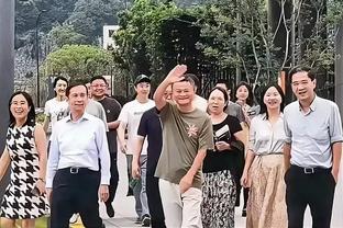 保持热爱！民间高手在街边画库里的油画